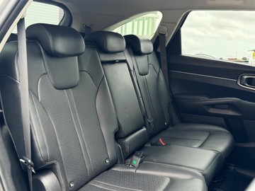 https://dvg-vehicle-assets.s3.amazonaws.com/1206833/e6ig4zvn18a11brr8qc1jlm4g.jpg