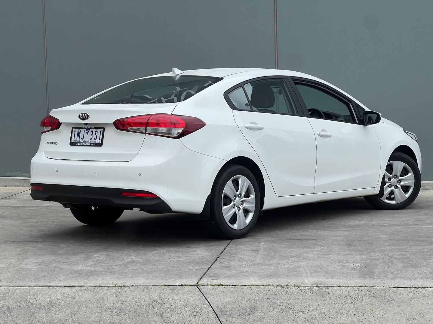 Kia Cerato image 2