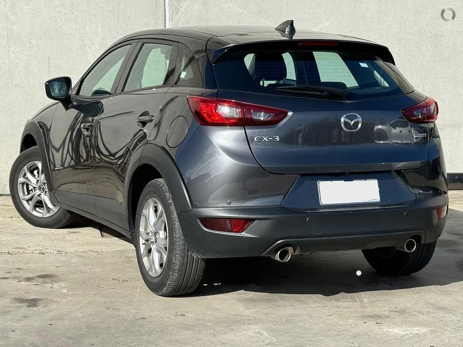 Mazda Cx-3 image 3