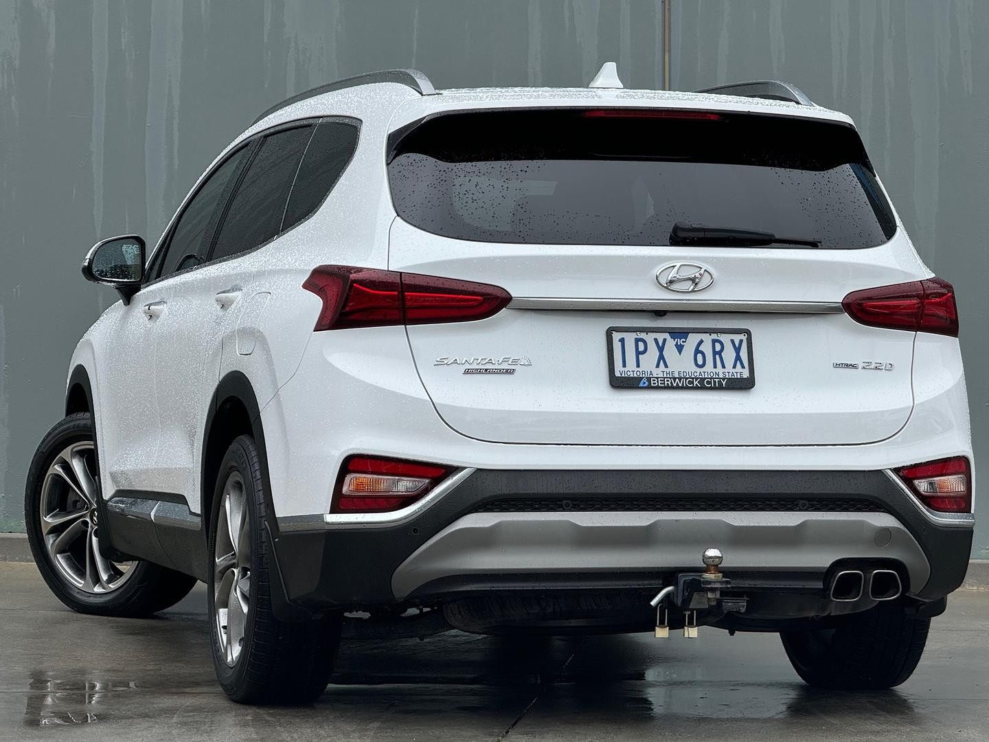 Hyundai Santa Fe image 3