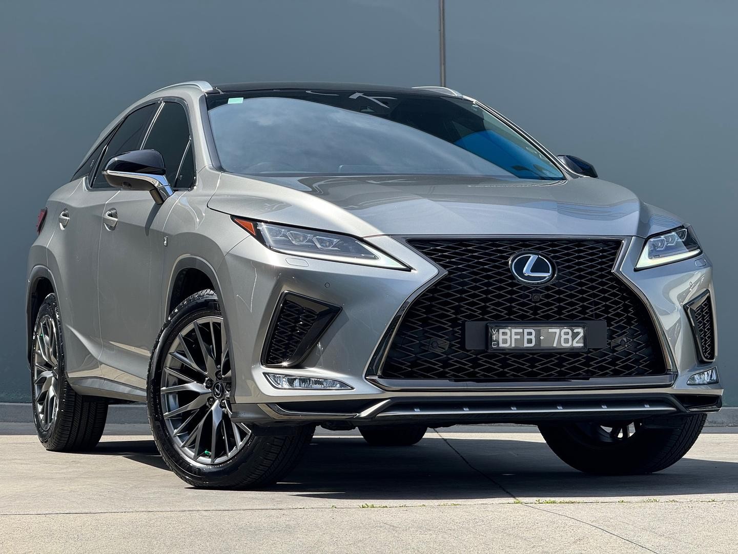 Lexus Rx image 1