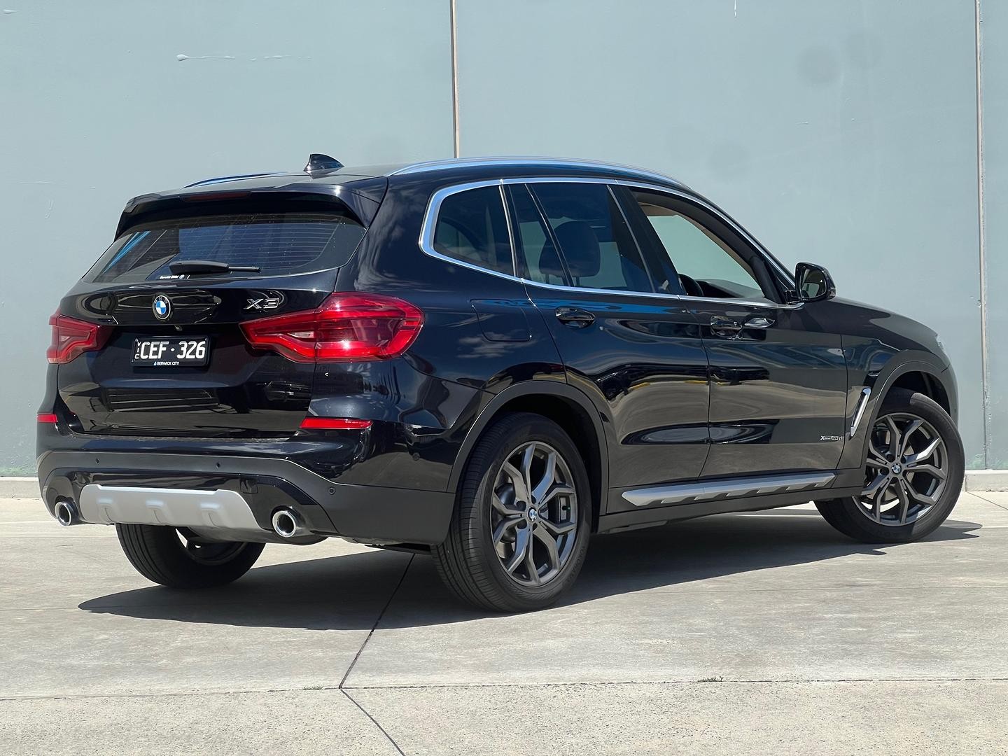 BMW X3 image 2