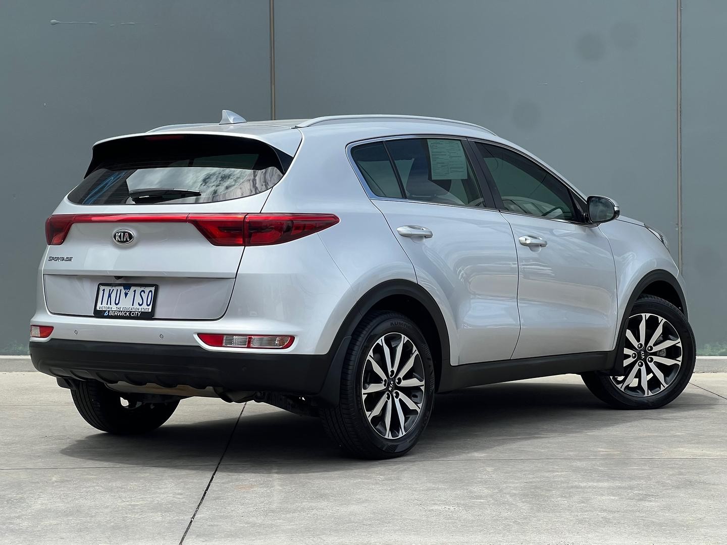 Kia Sportage image 2