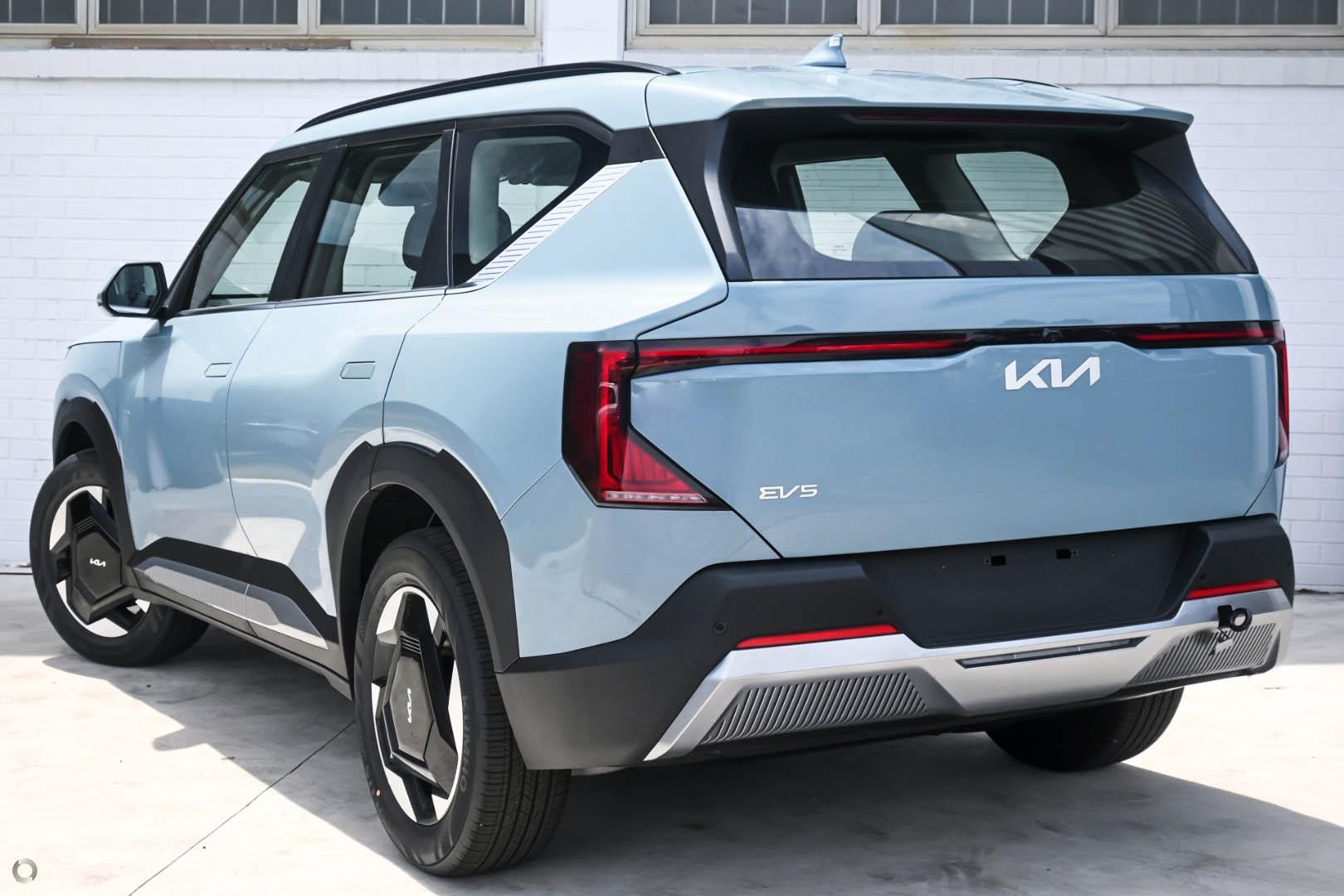 Kia Ev5 image 4