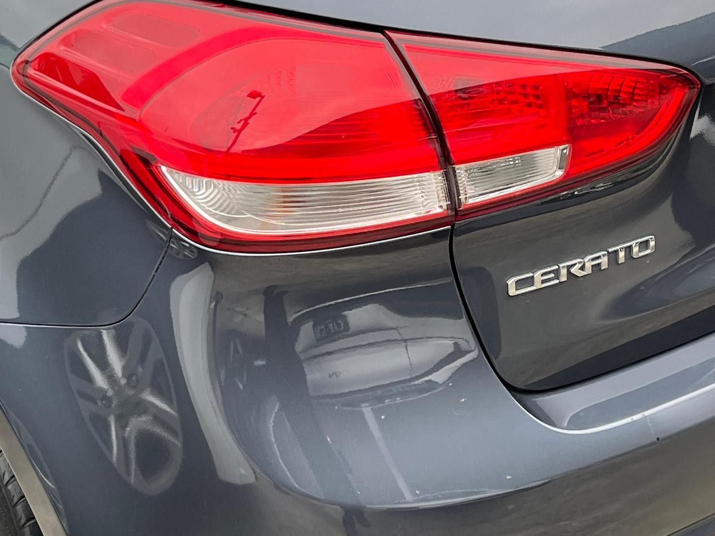 Kia Cerato image 2