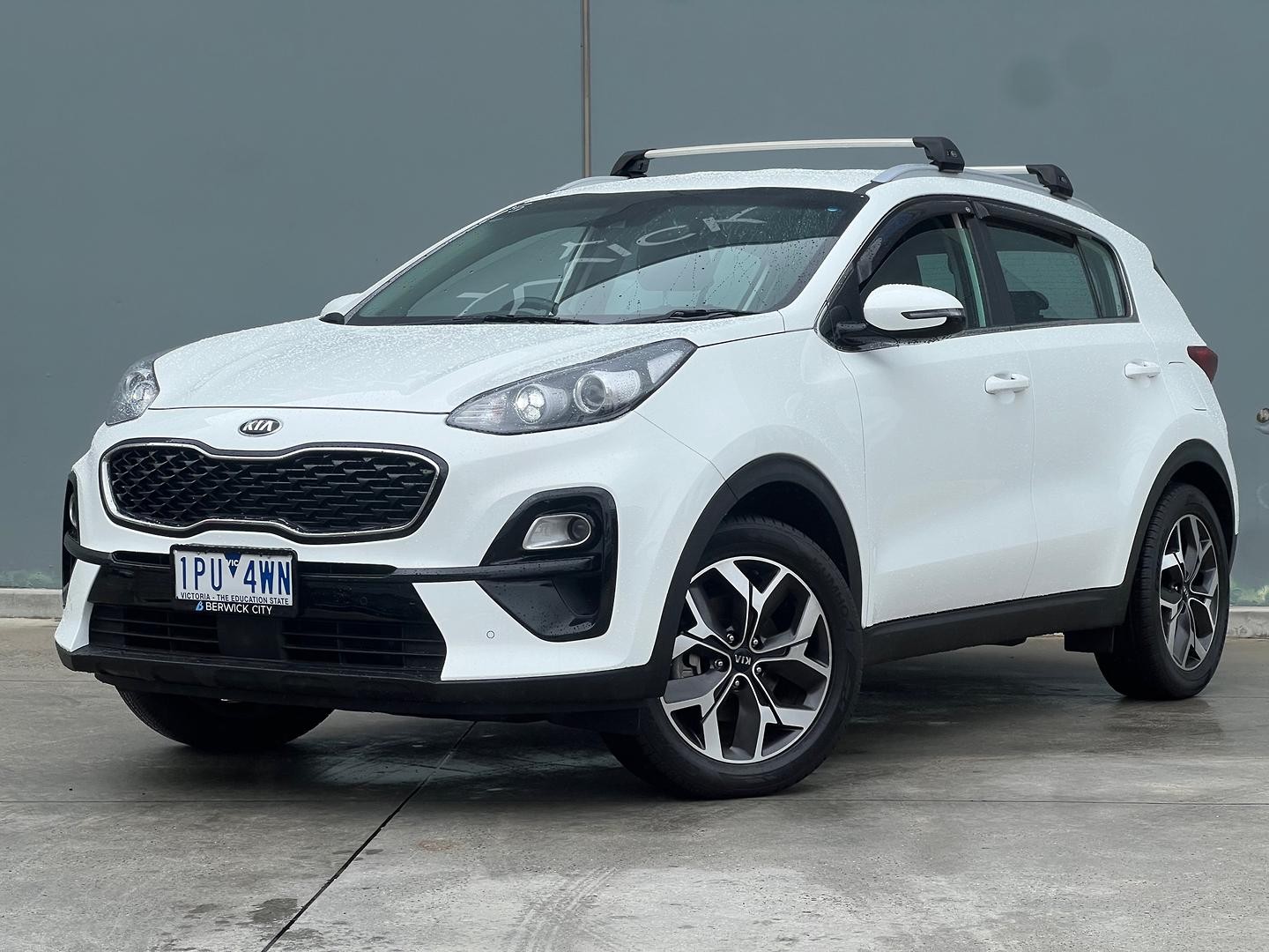 Kia Sportage image 3