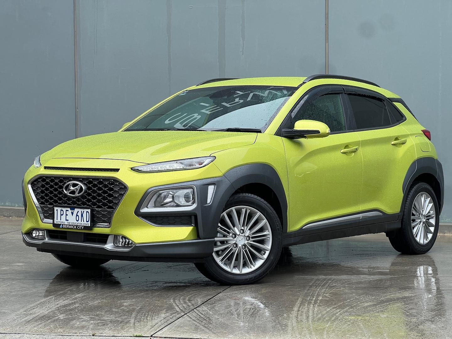 Hyundai Kona image 3