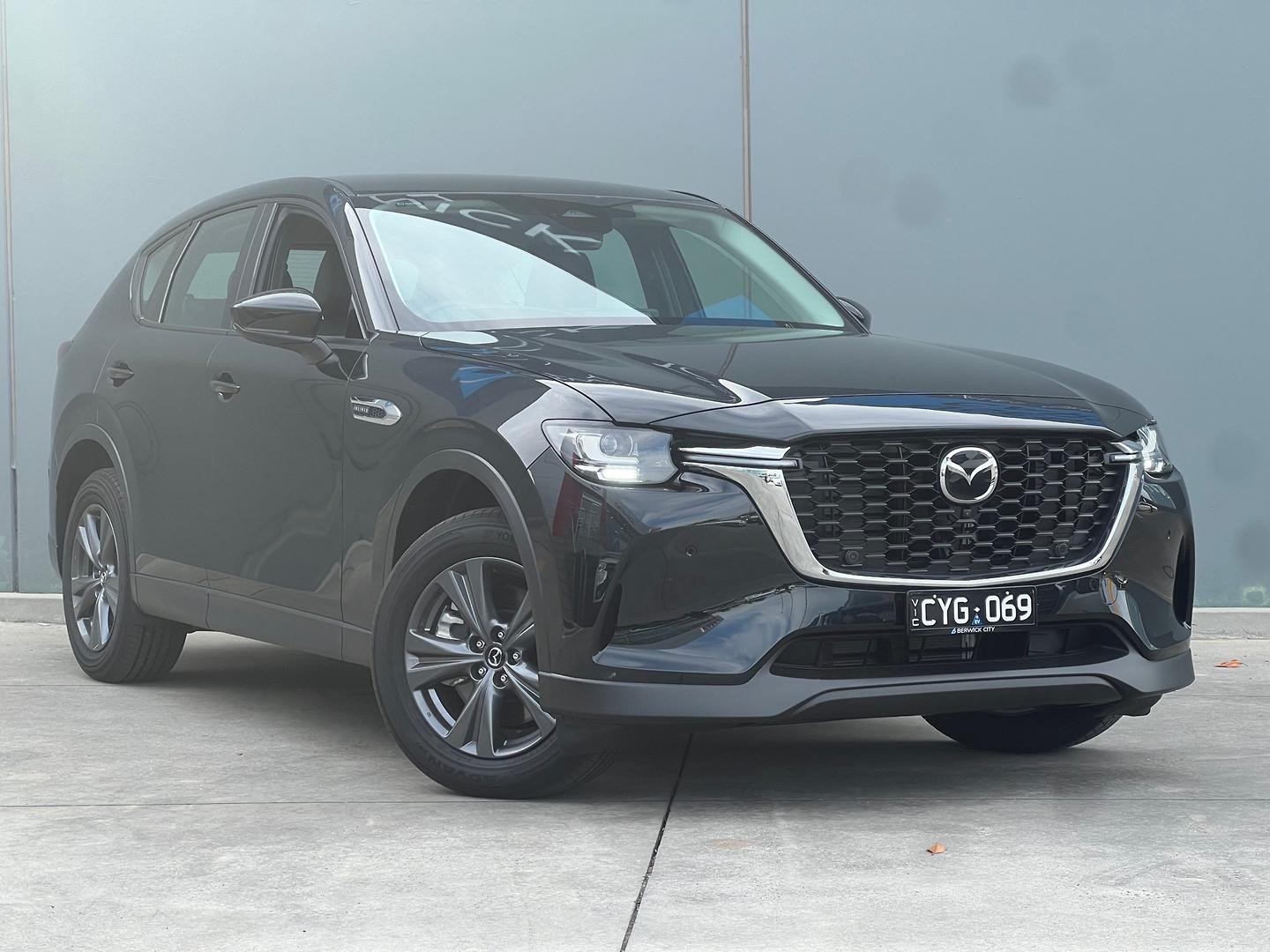 Mazda Cx-60 image 1