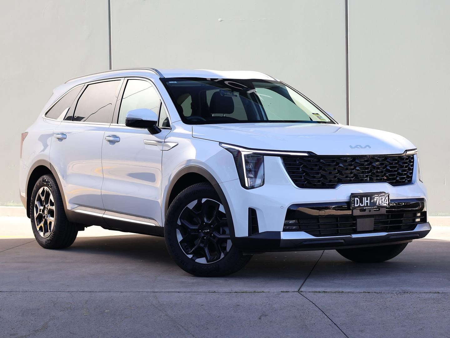 Kia Sorento image 1
