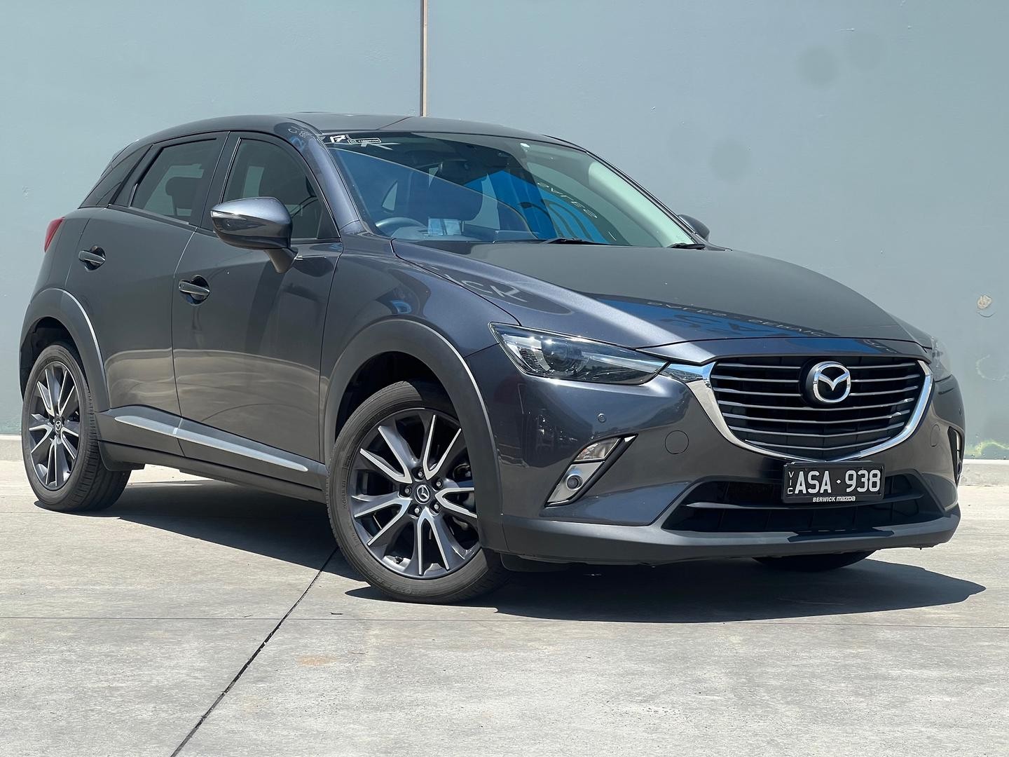 Mazda Cx-3 image 1