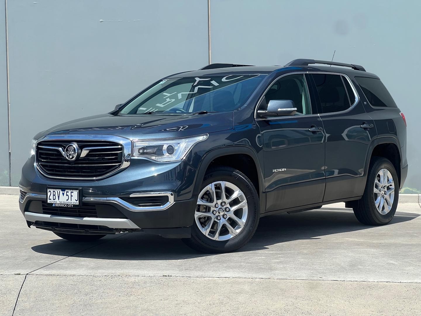 Holden Acadia image 3