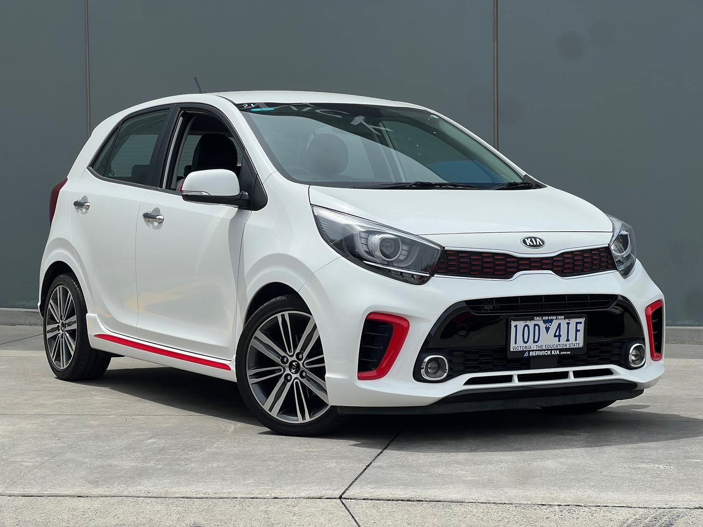 Kia Picanto image 1