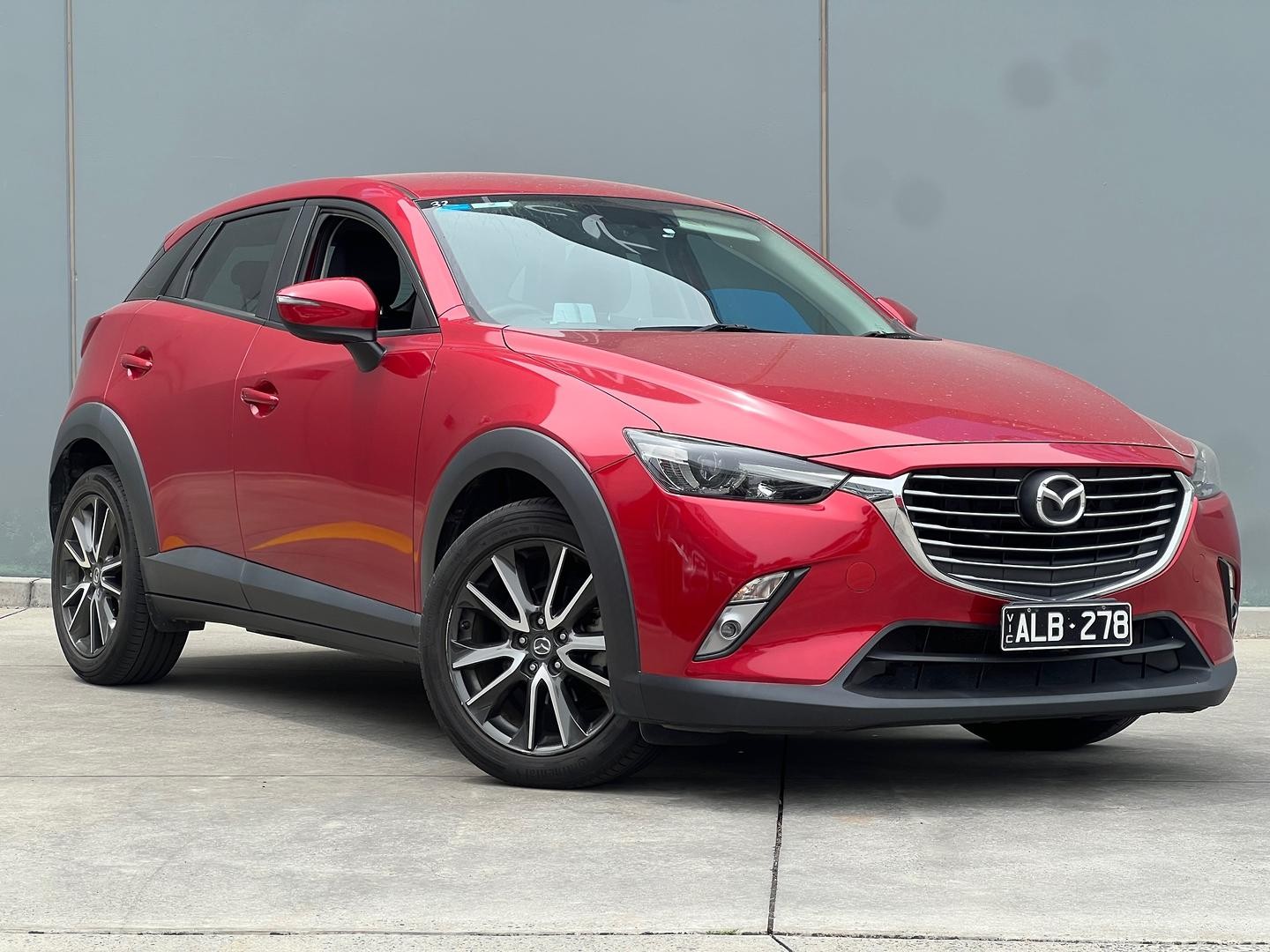 Mazda Cx-3 image 1