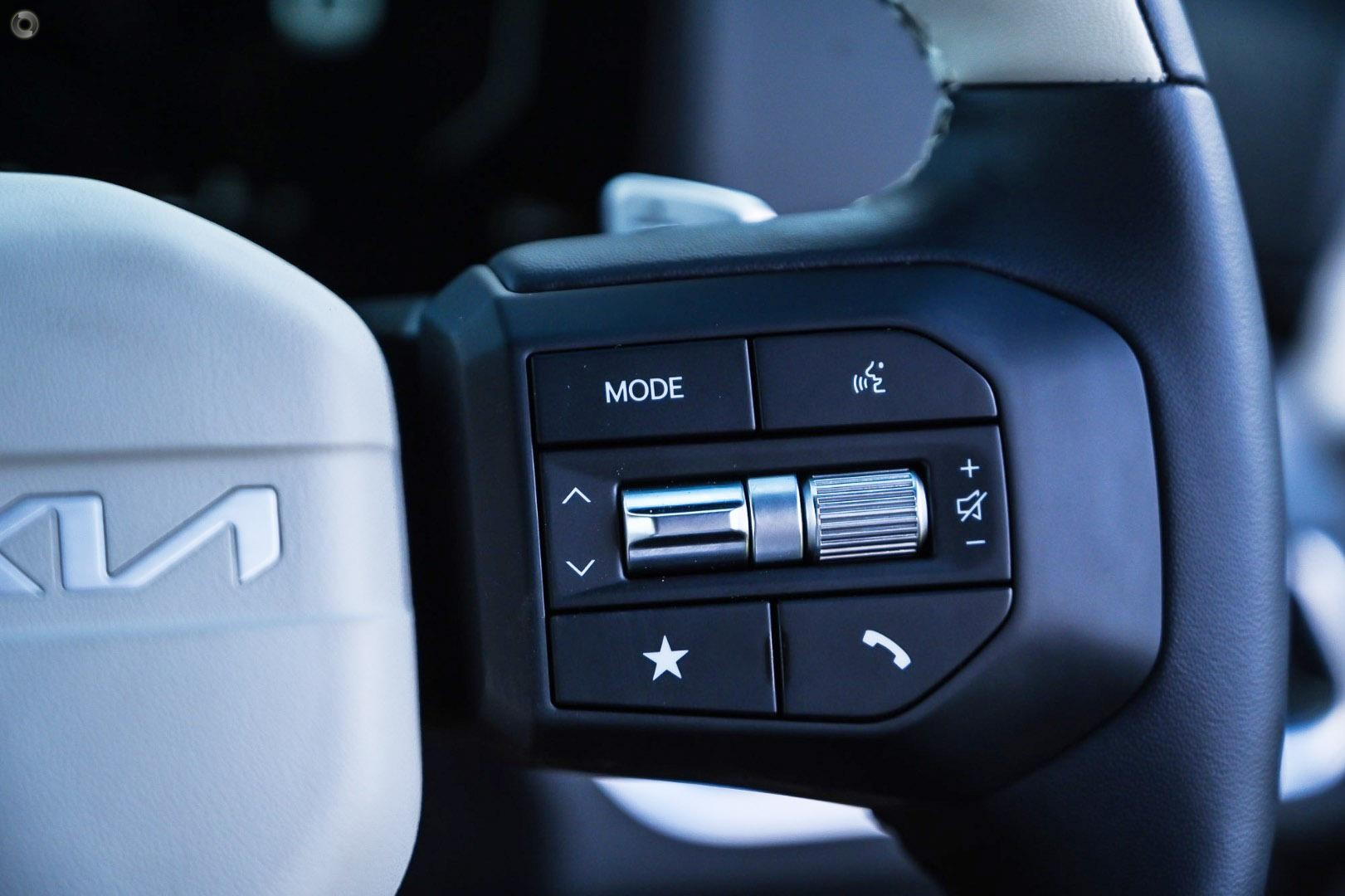 Kia K4 image 3