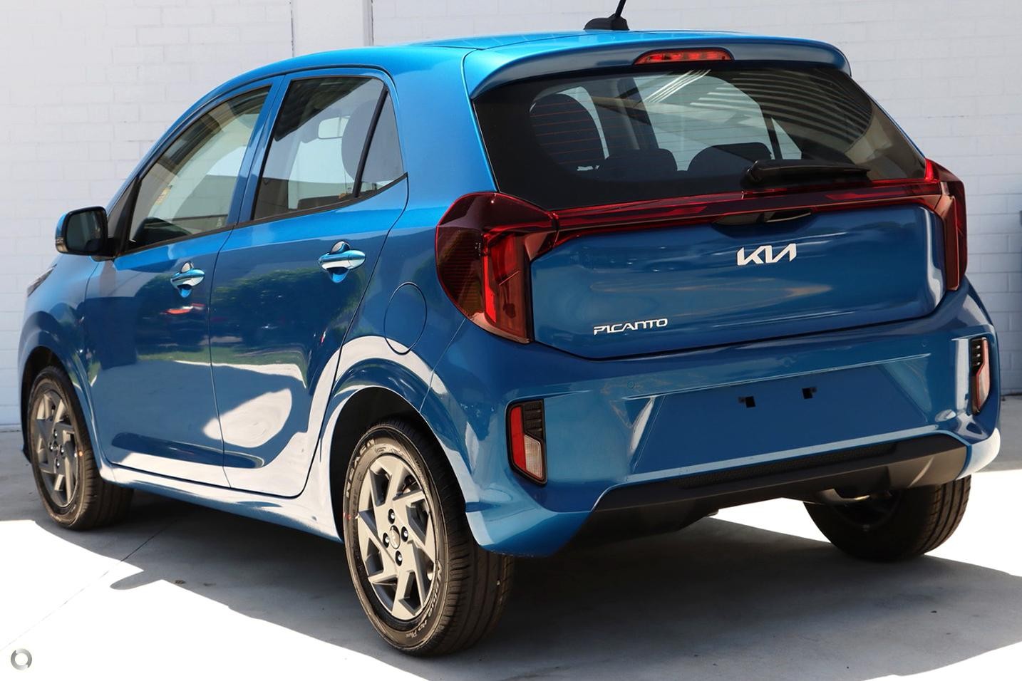 Kia Picanto image 3