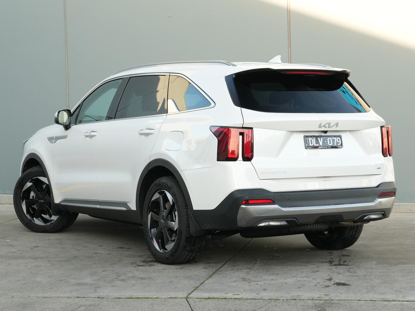 Kia Sorento image 3