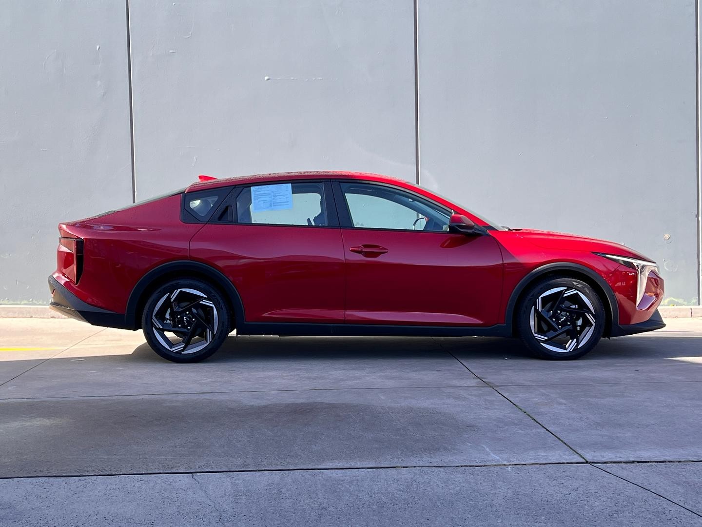 Kia K4 image 3