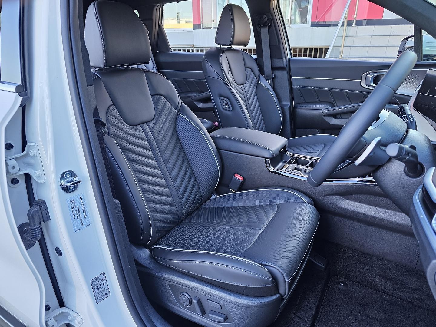 Kia Sorento image 4
