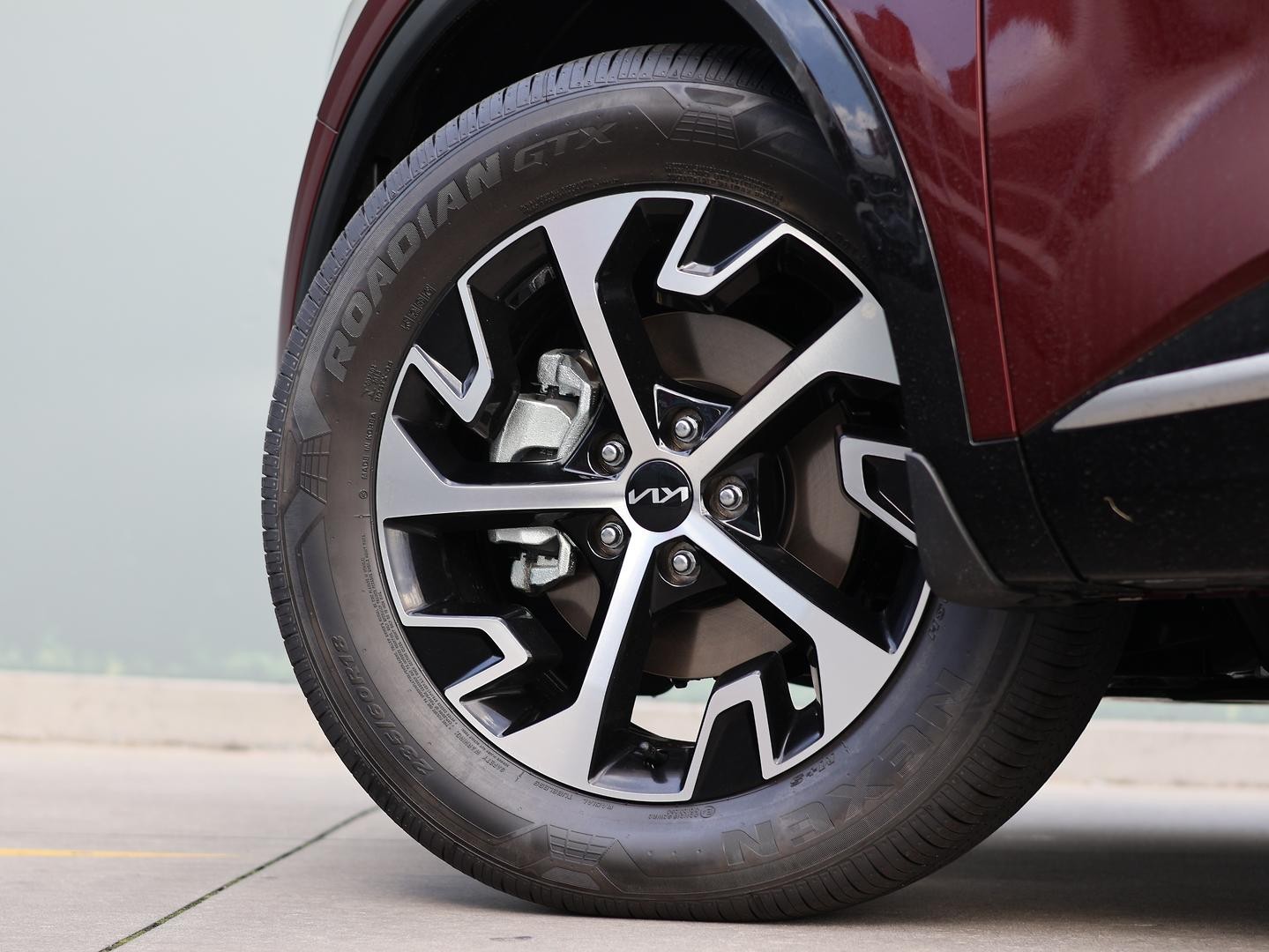 Kia Sportage image 4