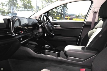 https://dvg-vehicle-assets.s3.amazonaws.com/1207575/ek3wx5e2gvy176oip9rqimo3f.jpg