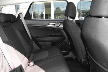 https://dvg-vehicle-assets.s3.amazonaws.com/1207575/ockszmj4exho0bwte7jznpyi9.jpg