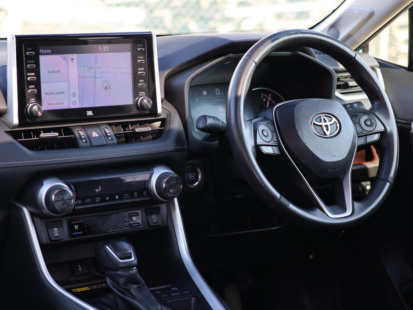 Toyota Rav4 image 4