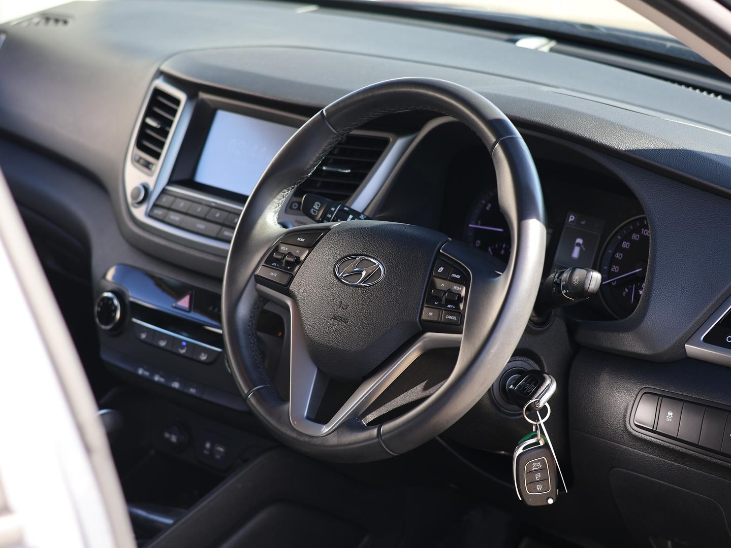 Hyundai Tucson image 2