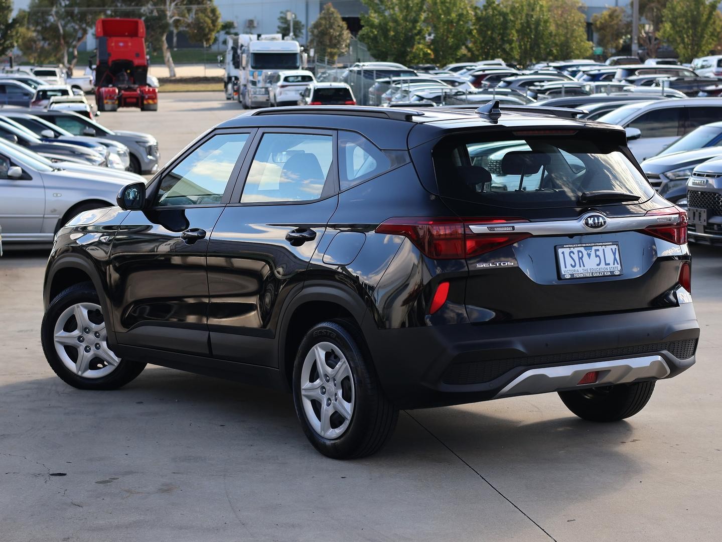 Kia Seltos image 3