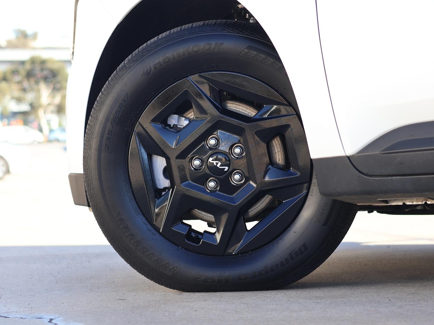 Kia Carnival image 4