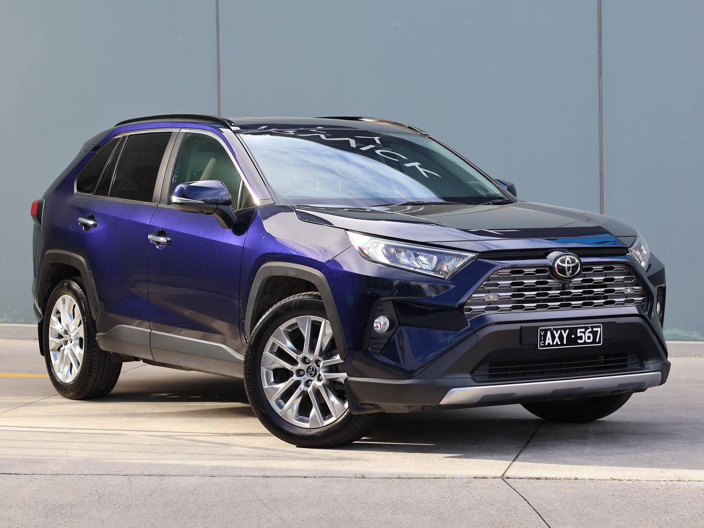 Toyota Rav4 image 1