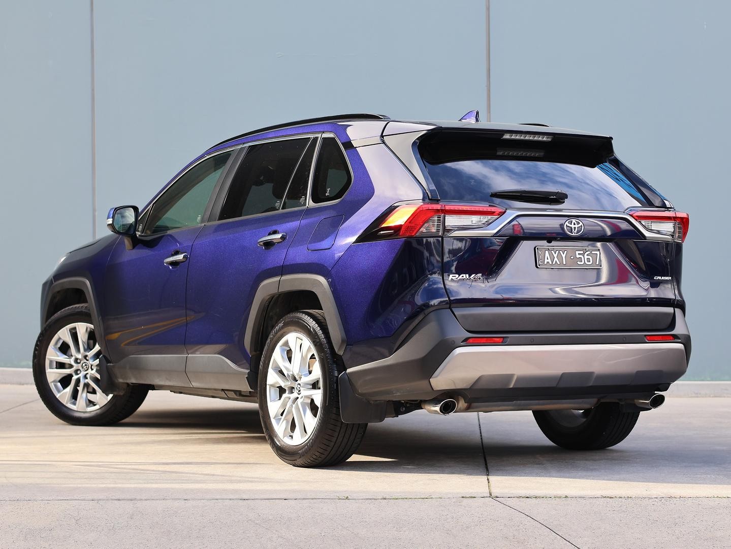 Toyota Rav4 image 3