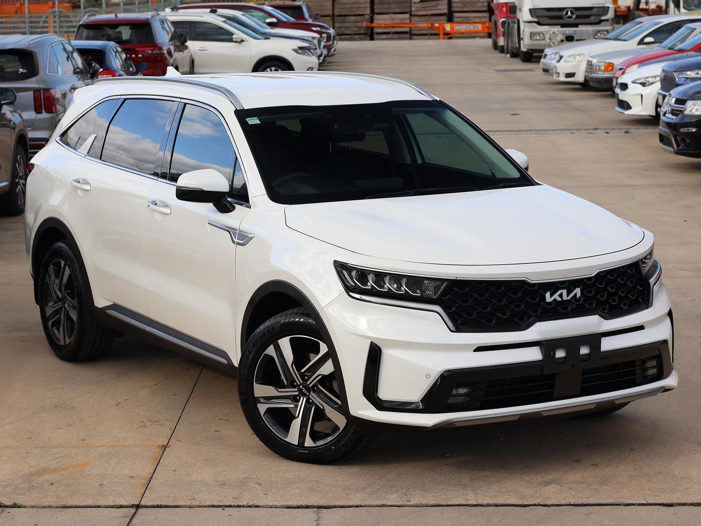 Kia Sorento image 1