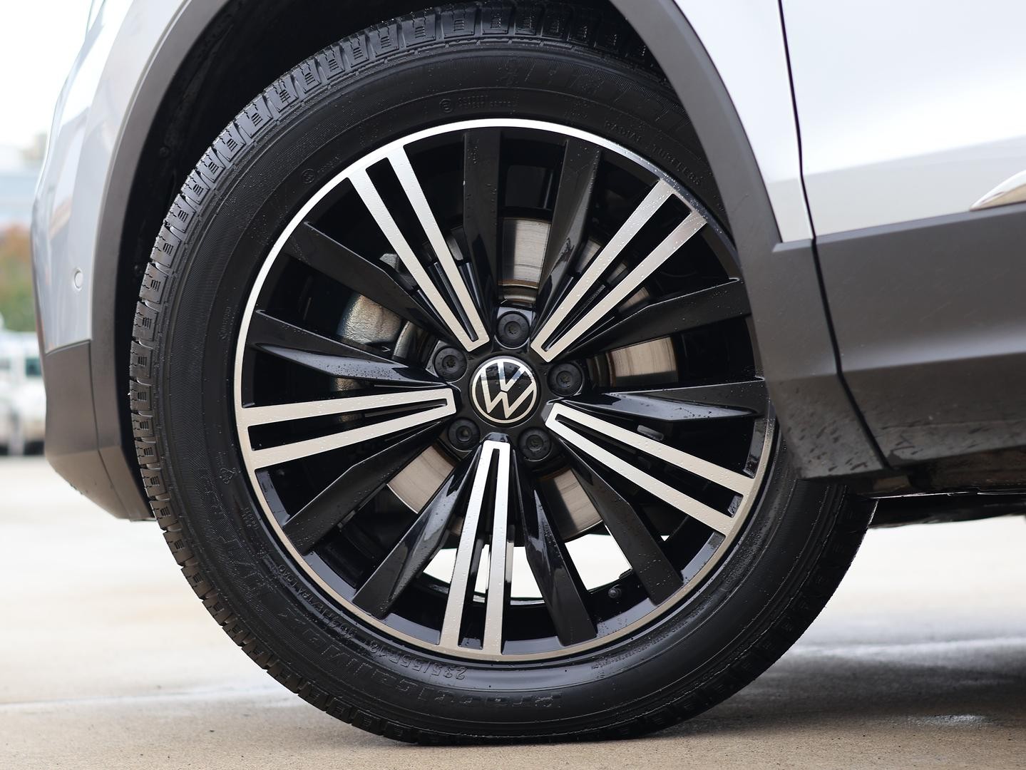 Volkswagen Tiguan image 4