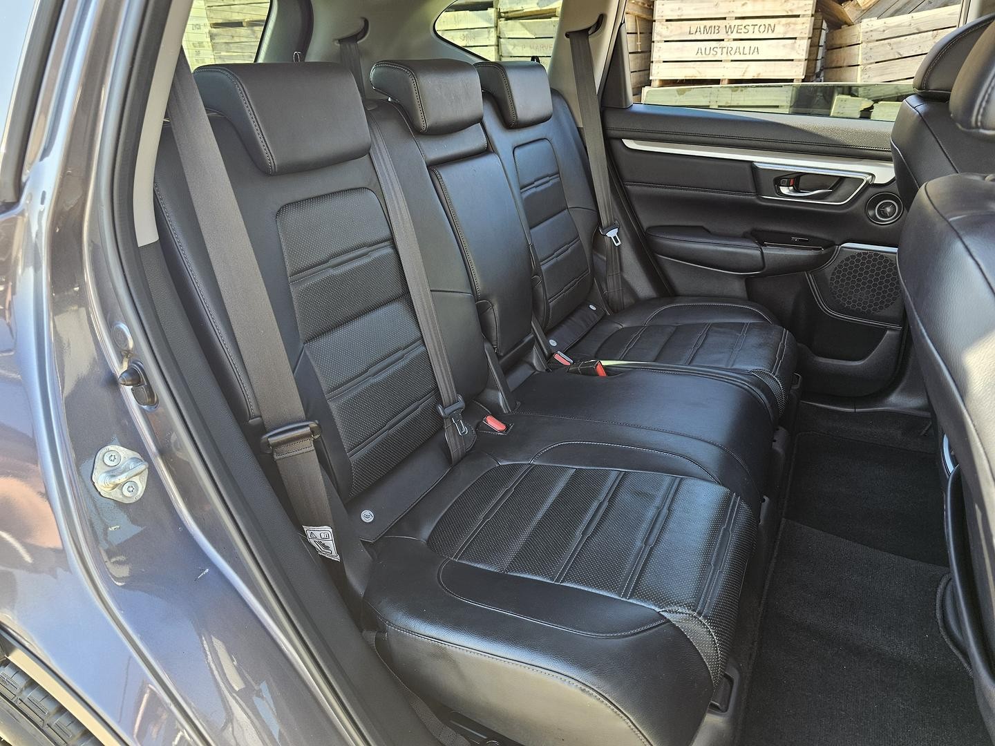 Honda Cr-v image 2