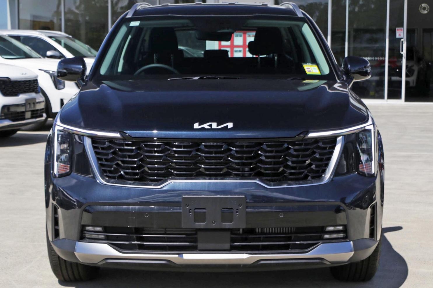 Kia Sorento image 2