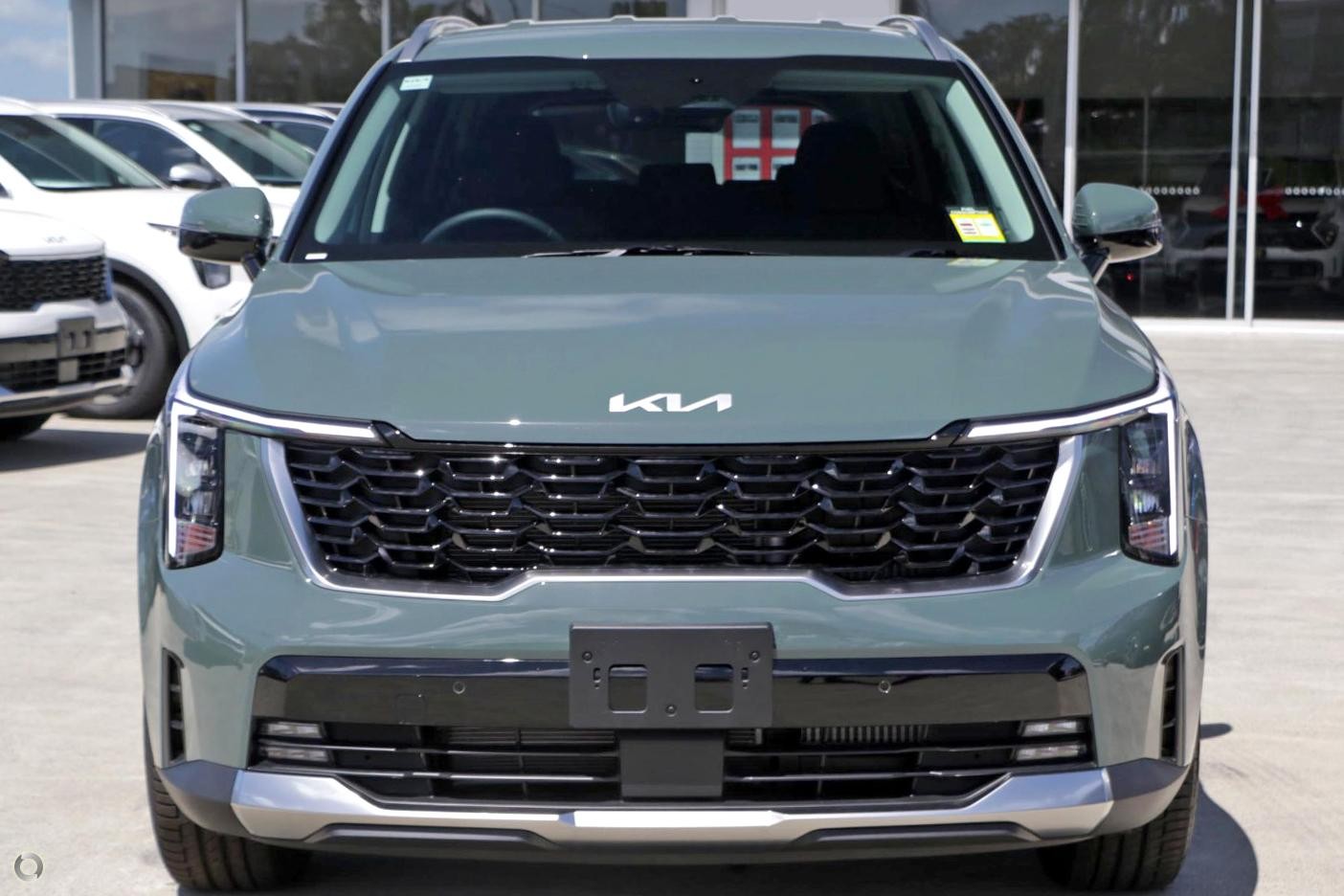 Kia Sorento image 2