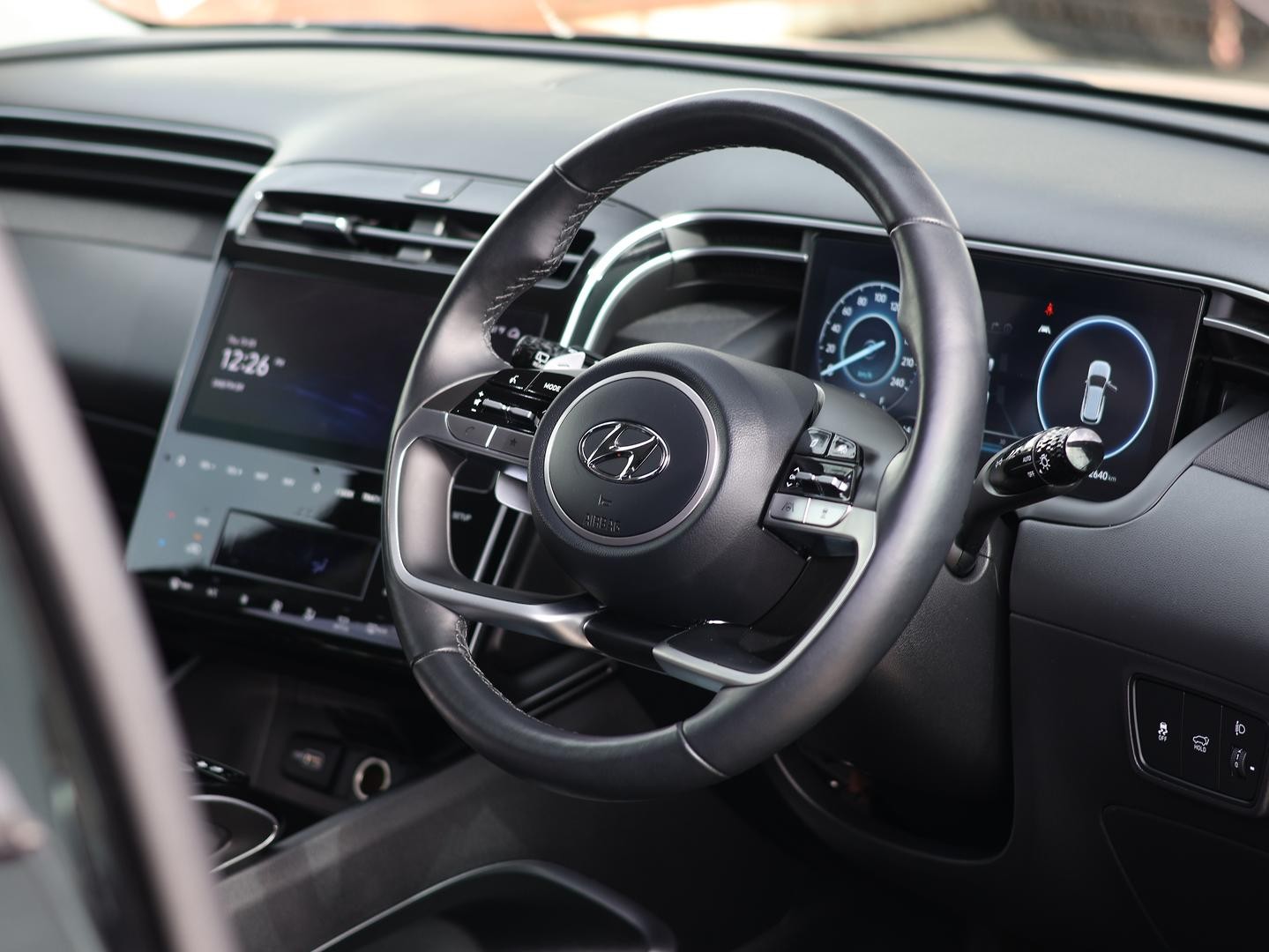 Hyundai Tucson image 2