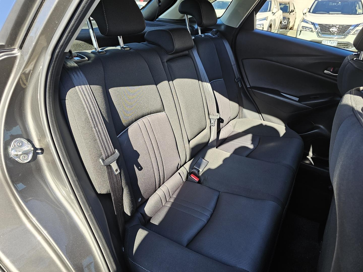 Mazda Cx-3 image 2