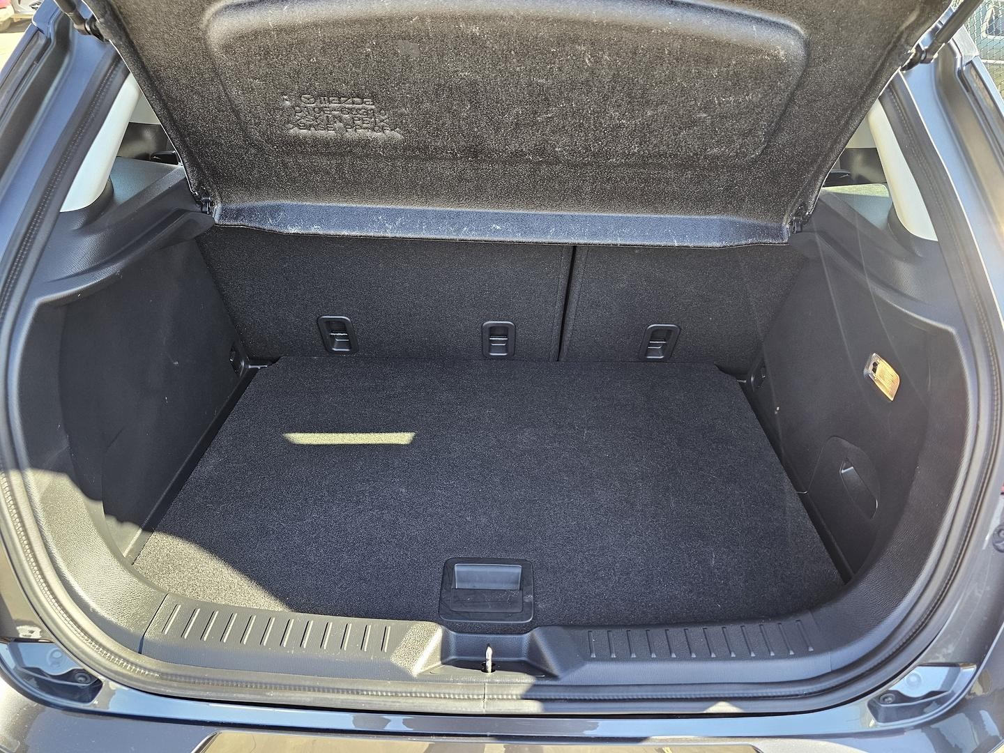 Mazda Cx-3 image 3