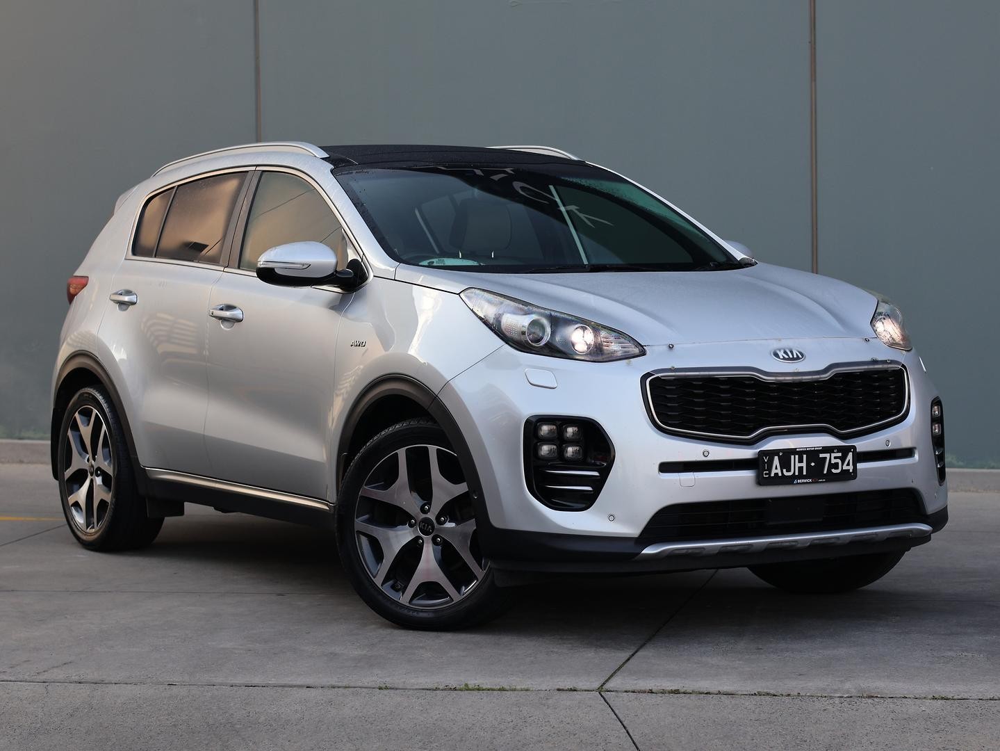 Kia Sportage image 1