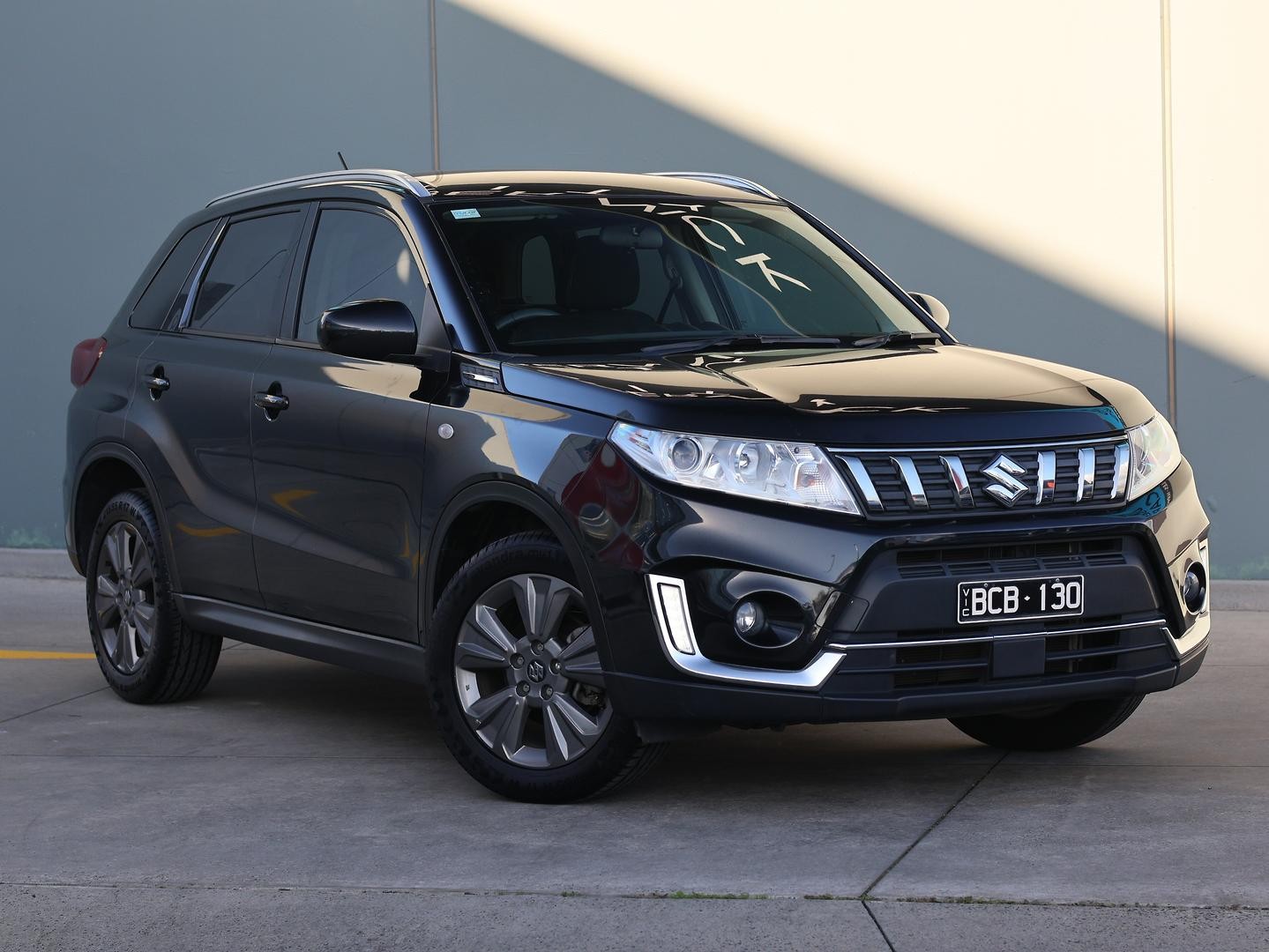 Suzuki Vitara image 1