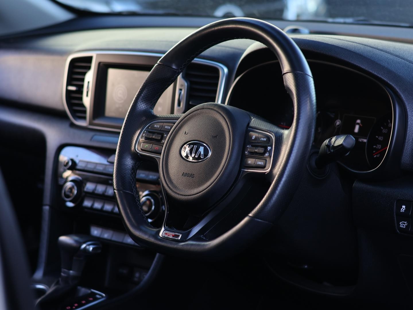 Kia Sportage image 2