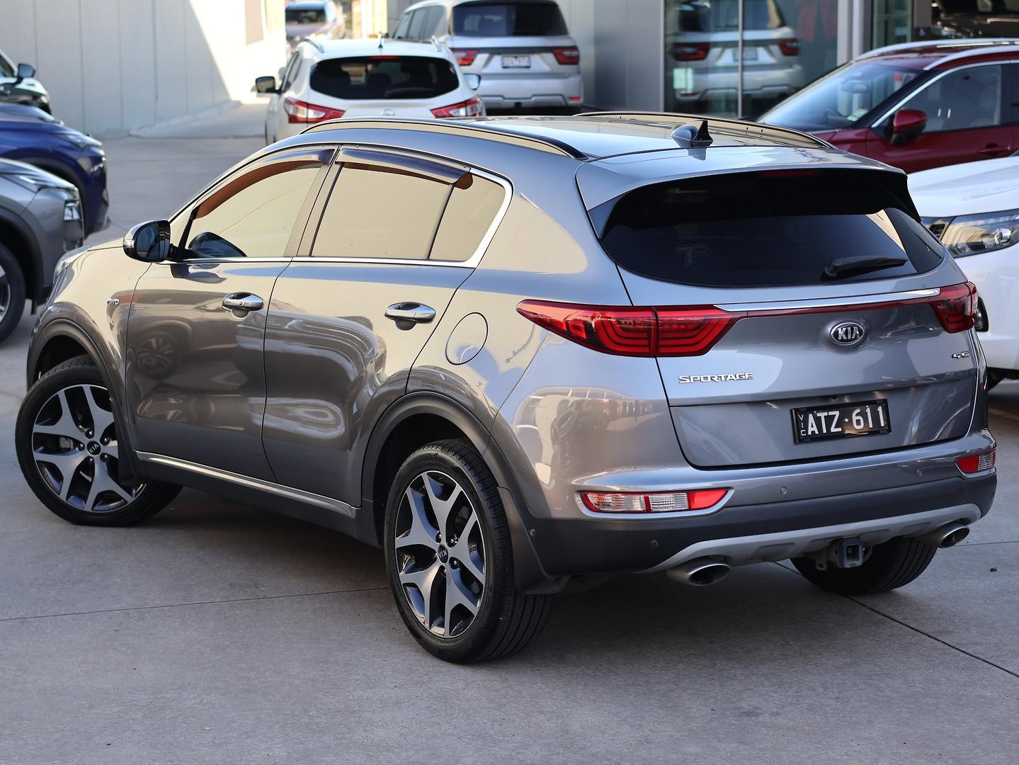Kia Sportage image 3
