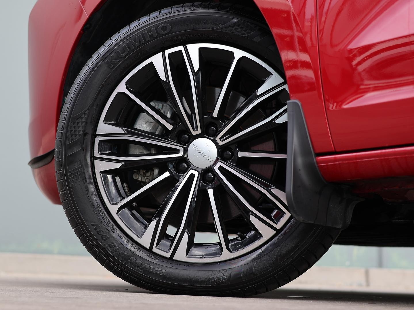 Haval Jolion image 4