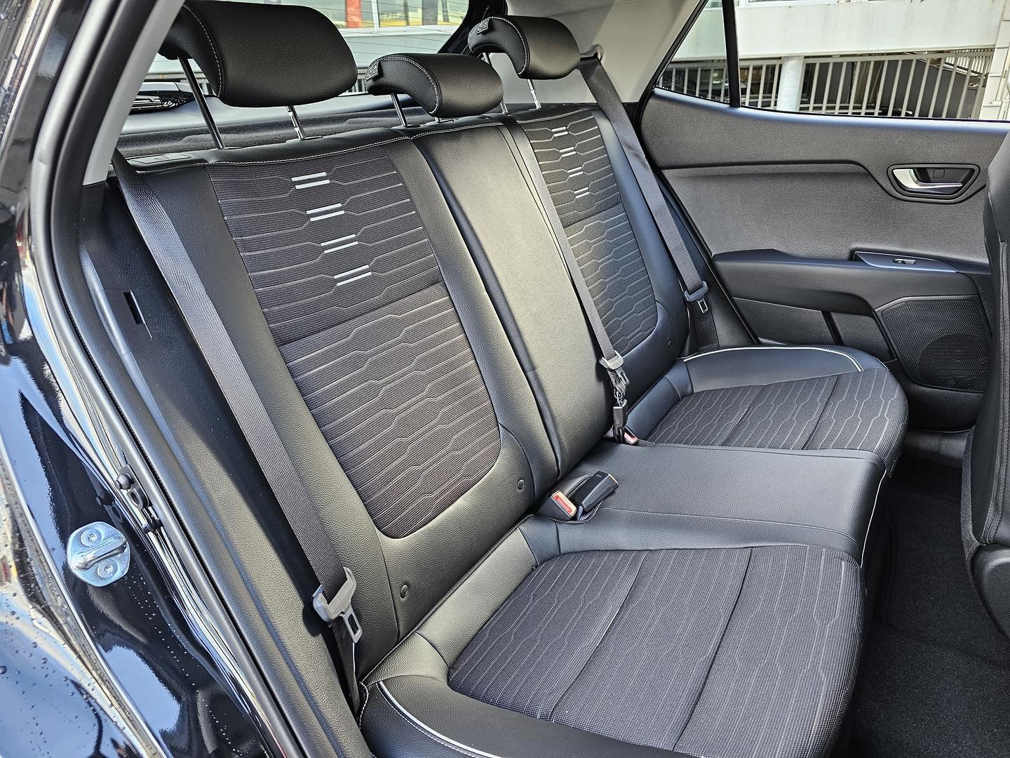 Kia Stonic image 2