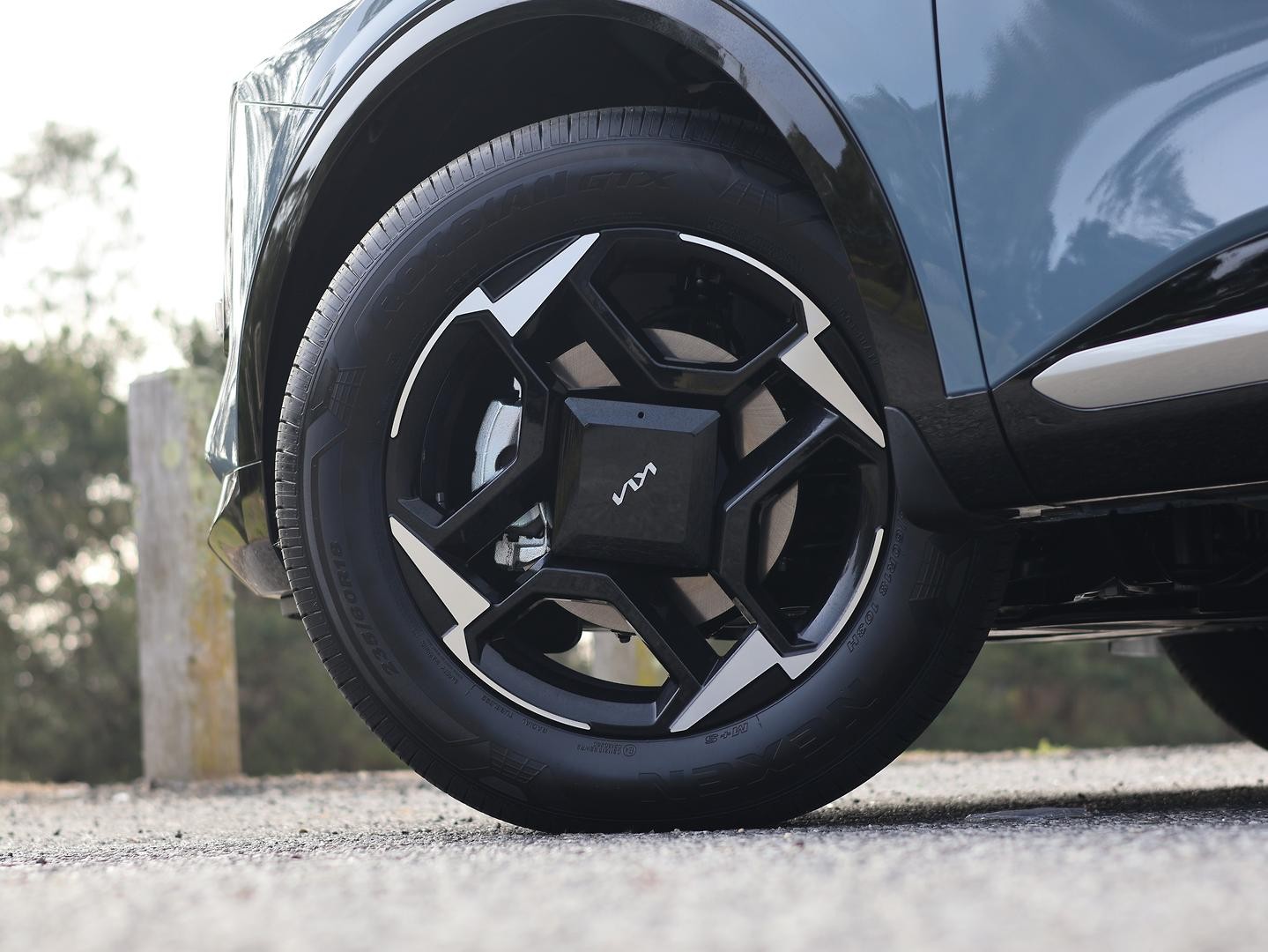 Kia Sportage image 4