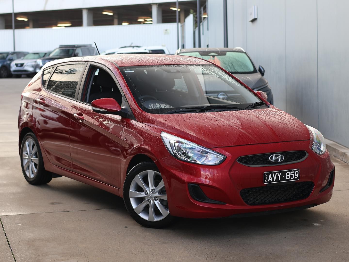 Hyundai Accent image 1
