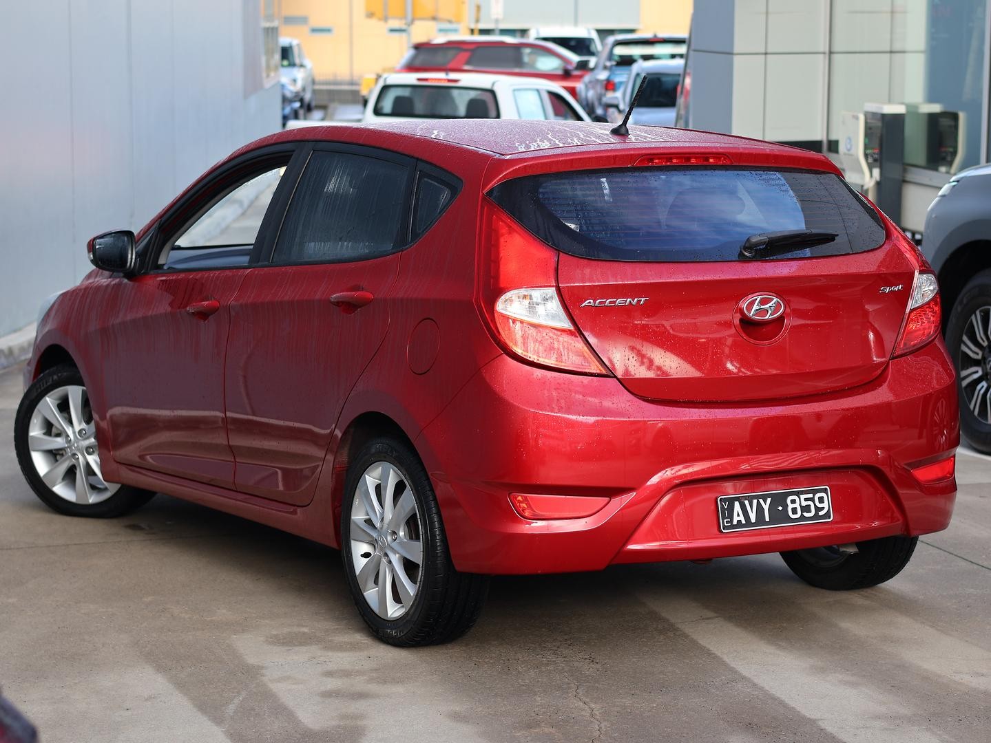 Hyundai Accent image 3