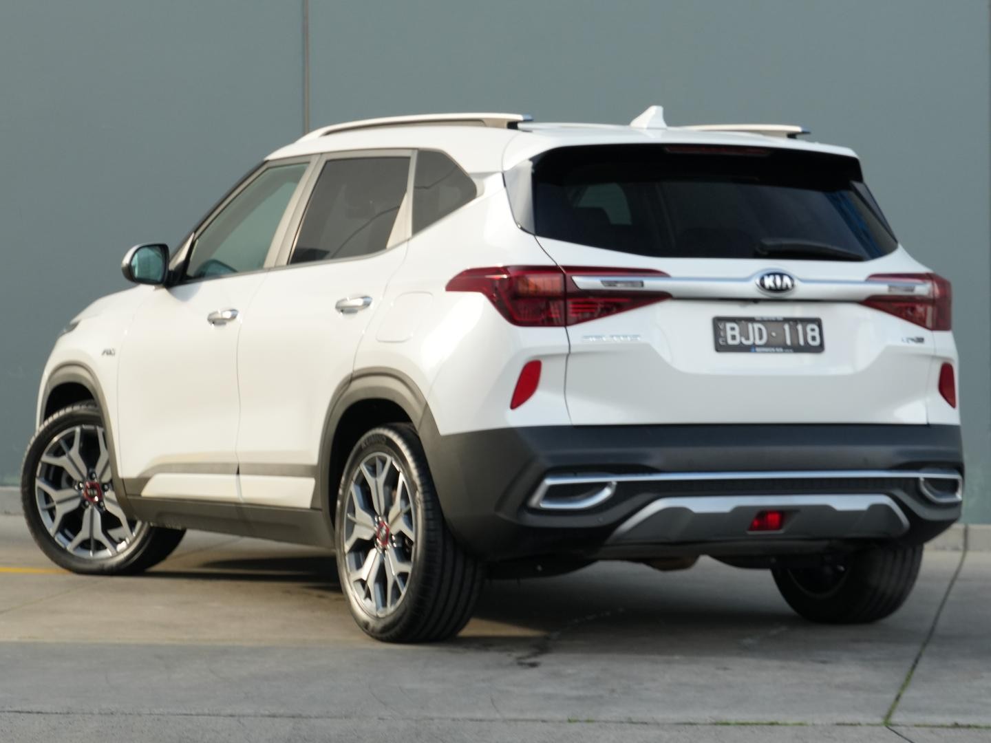 Kia Seltos image 3