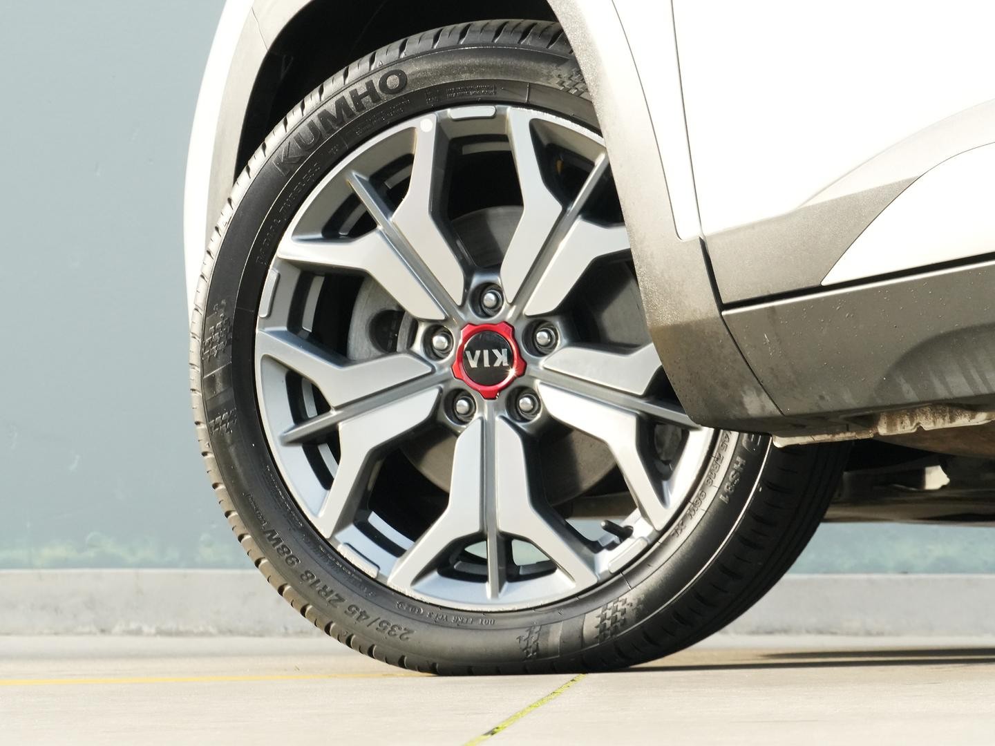 Kia Seltos image 4